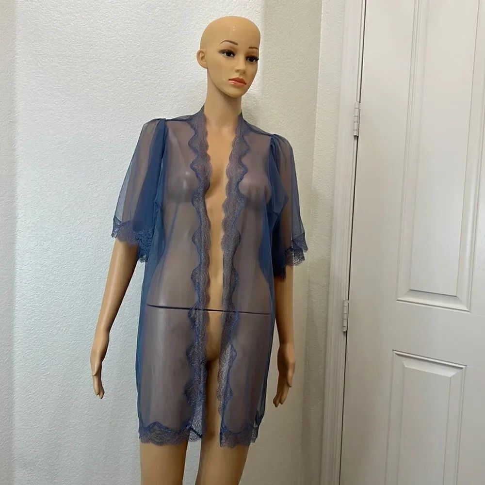 Victoria’s Secret Night Gown Sexy Intimate Robe Wrap Size XS/S Blue Sheer Lace